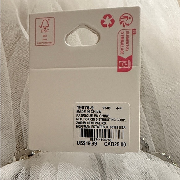 Claire’s Silver Tiara Headband with Faux Rhinestones Special Occasion White Veil - Picture 3 of 12